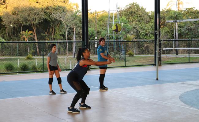 Vôlei Juvenil (12 a 17 anos)